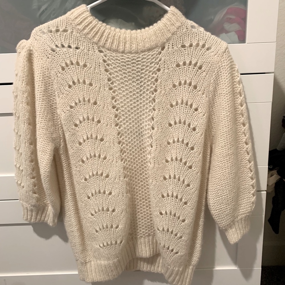 Balloon sleeve sweater